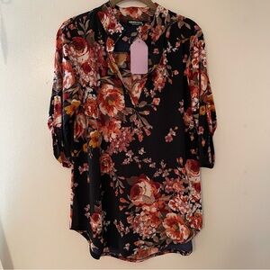 NWT Boutique Heimish USA Wrinkle Free Floral 3/4 Sleeve Blouse